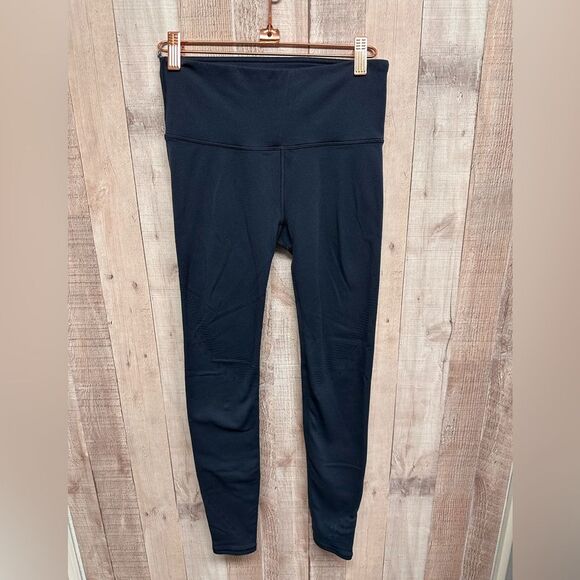 Lululemon deep blue leggings size 6 - Picture 6 of 8